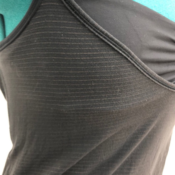 Lululemon pin stripe black top with bra built in 4 - Picture 5 of 5